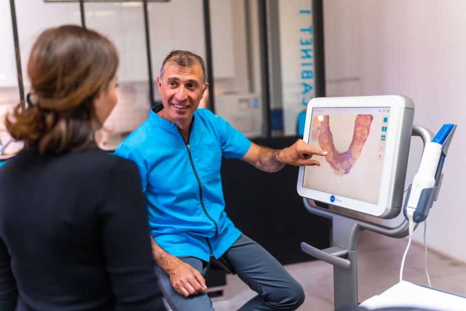 Aligneurs invisibles pour adultes
