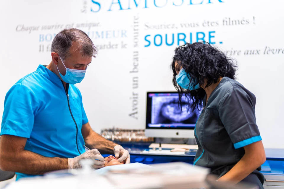 Aligneurs invisibles pour adolescents