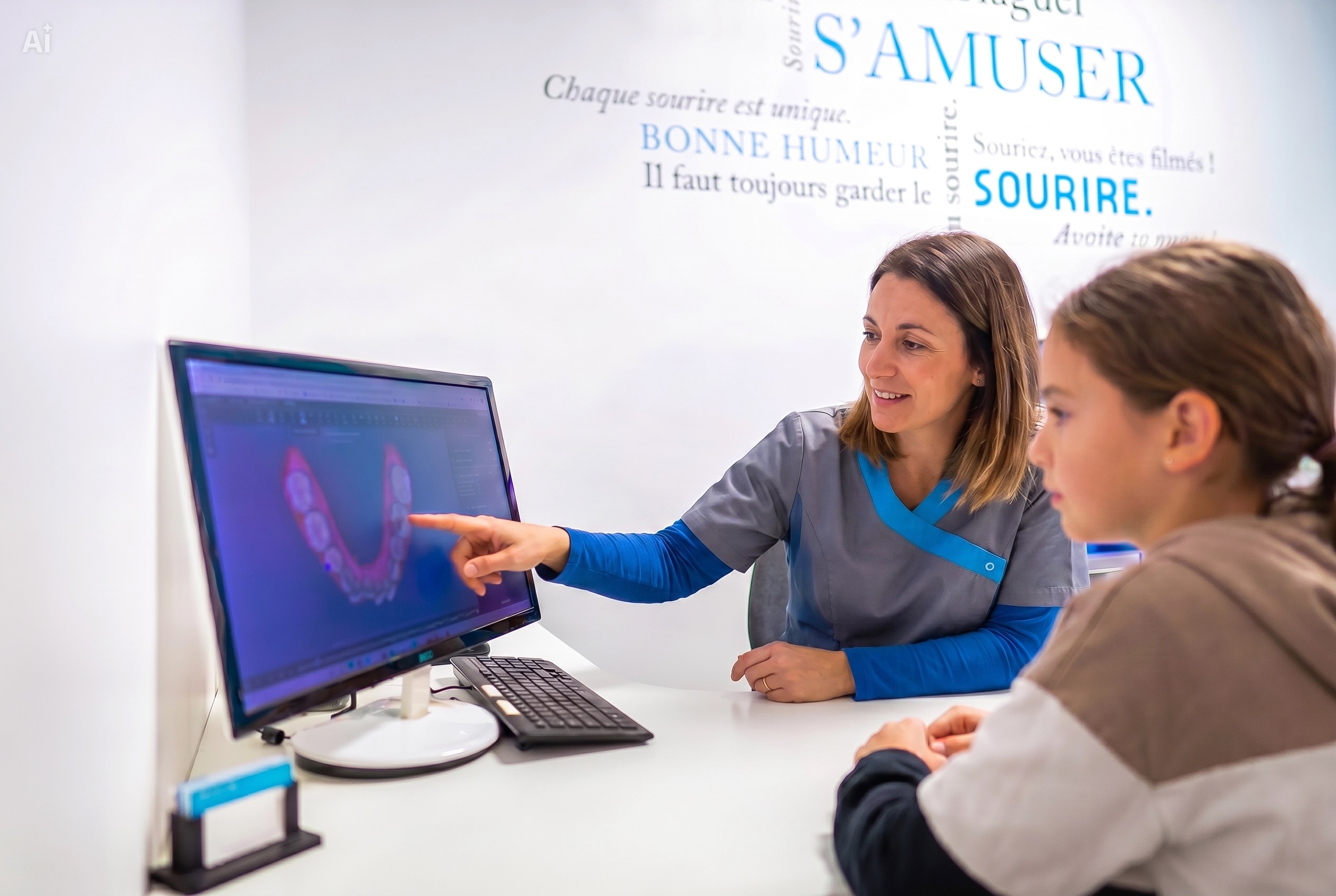 Dents qui se chevauchent enfant – l'avis du Docteur Olivier Guedj